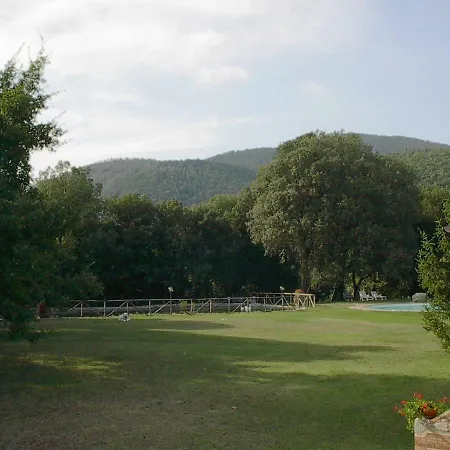 Agriturismo Tisignana Alloggio per agriturismo Roccastrada
